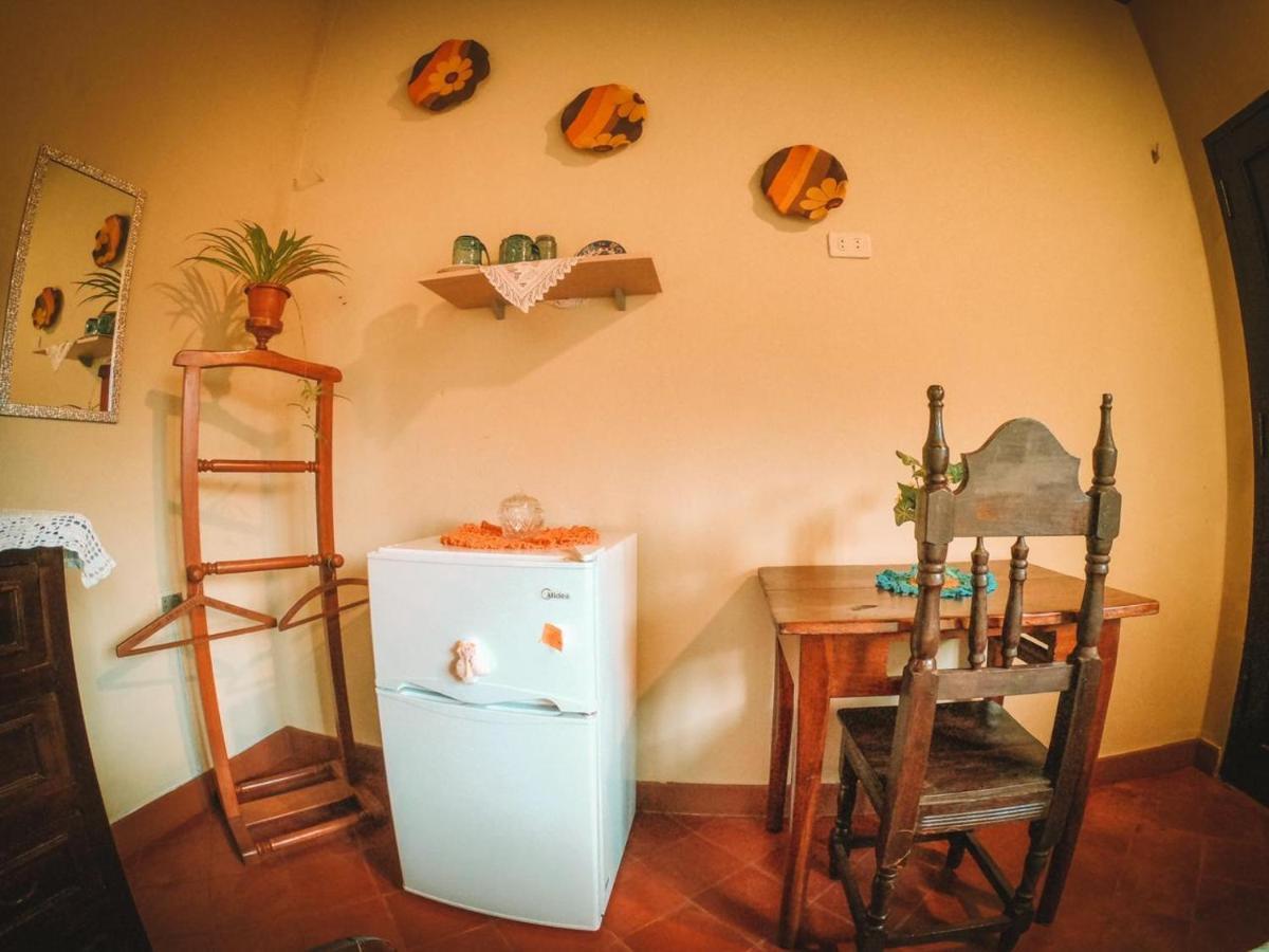 Hostal Mi Lugar Vintage أسونسيون المظهر الخارجي الصورة