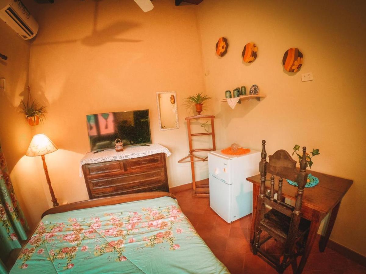 Hostal Mi Lugar Vintage أسونسيون المظهر الخارجي الصورة